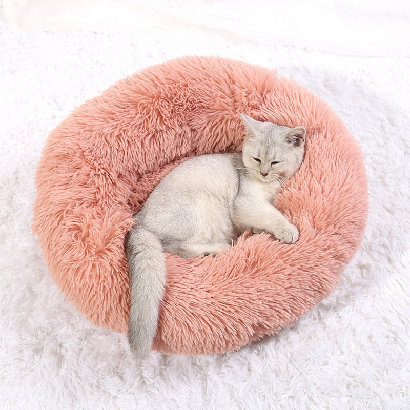 Cozy Plush Cat Bed | Ultra-Soft Calming Retreat | Non-Slip Design for Anxious Cats